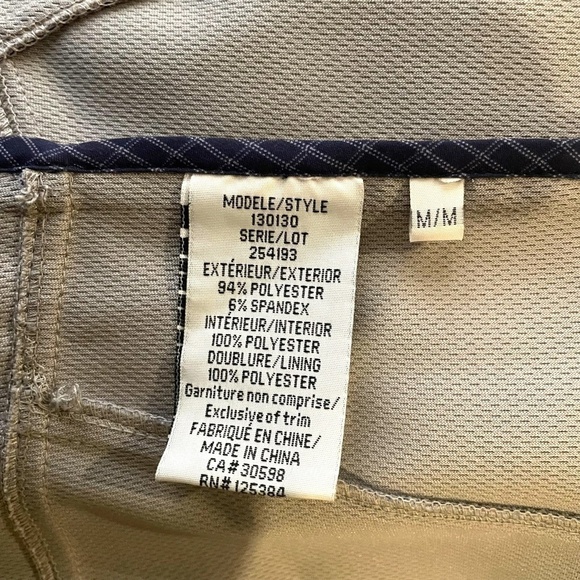 Water Resistant Plaid Jacket 💙 - Picture 11 of 12